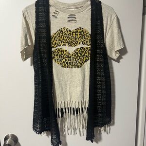 Cream Distressed and Fringe Leopard  Short Sleeve Shirt with Black Kimono Vest